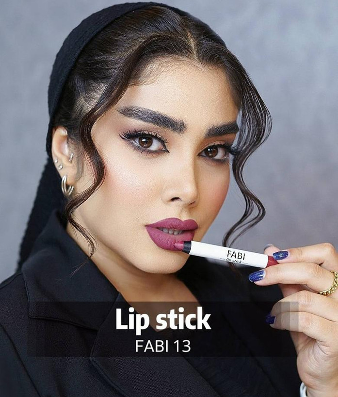 رژلب مدادی ضدآب فابی محصول ایتالیا