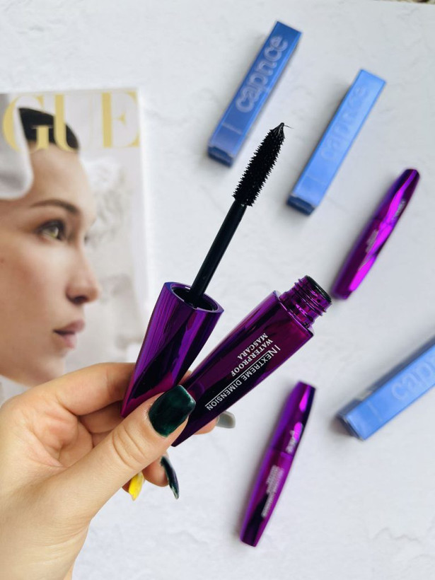 ریمل ضداب بلند کننده بنفش ژله ای