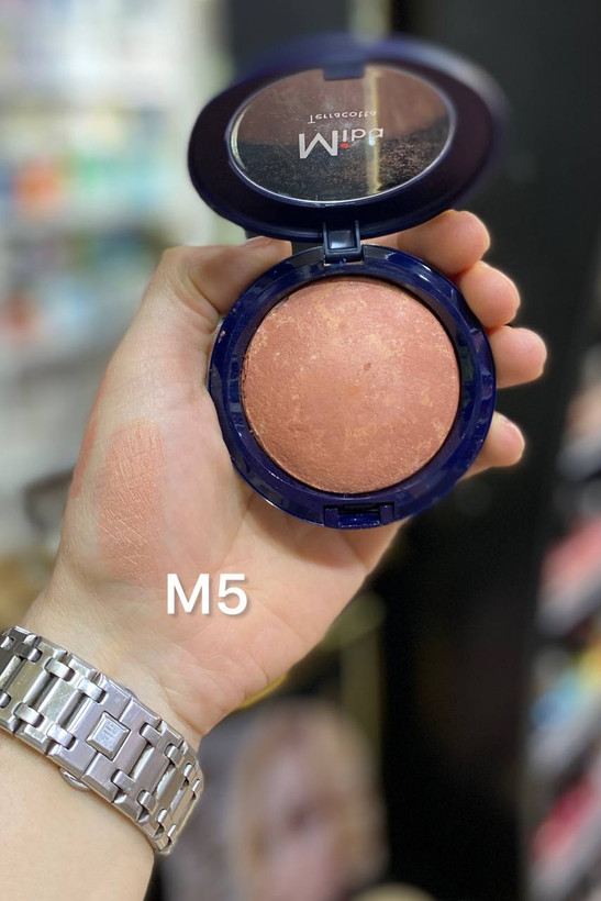 تست رنگ رژگونه کالباسی میبا تراکوتا کد5