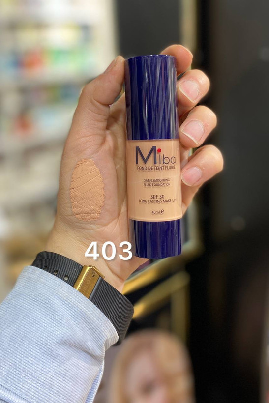 تست رنگ کرم پودر میبا شیشه ای شماره 403