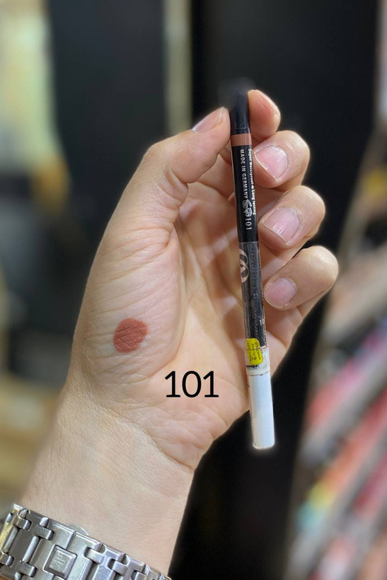 مداد دور لب ضدآب 24 ساعته اکسوس شماره 101