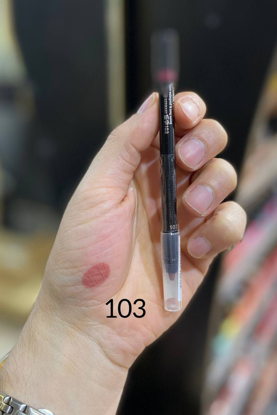 مداد دور لب ضدآب 24 ساعته اکسوس شماره 103