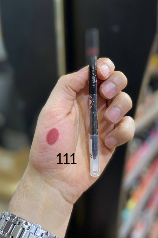 مداد دور لب ضدآب 24 ساعته اکسوس شماره 111