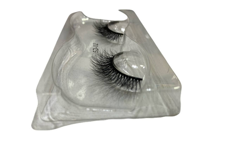 خرید و عکس مژه مصنوعی 5 بعدی نوپو با موی طبیعی سمور کد 02