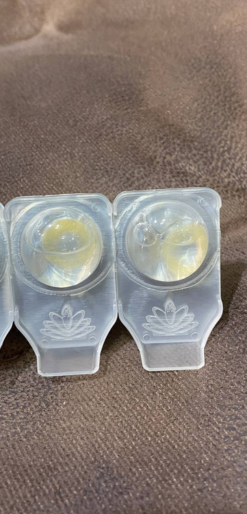 لنز چشم عسلی هونی بلینک HONEY1