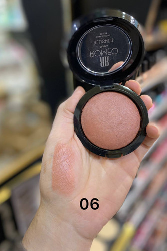 رژگونه شاین دار رومئو زیدنس کد 06