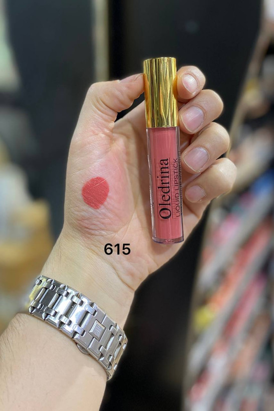 رژلب مایع الدرینا ضداب 24 ساعته شماره 615